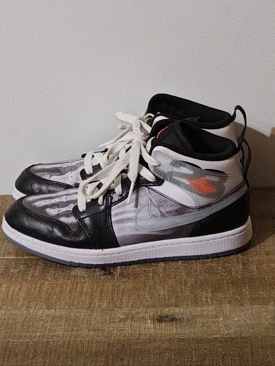 Jordan Other - Jordan 1 Mid SS 'X-Ray' (PS) Kid's Size 3Y
